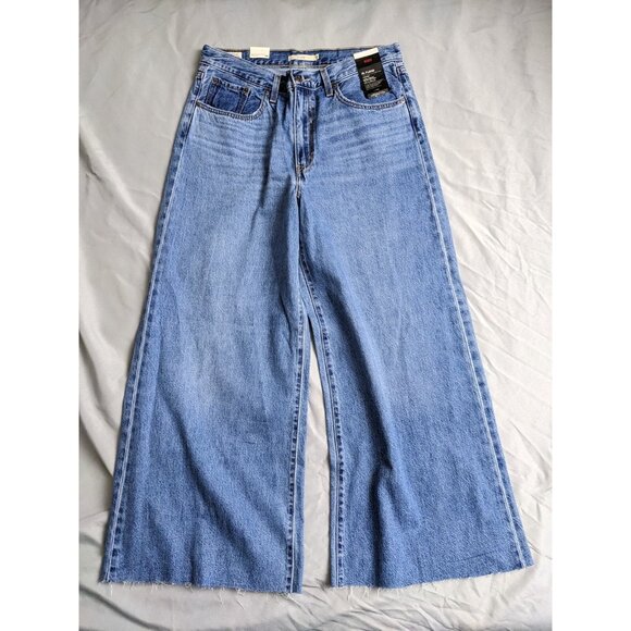 Levis Jeans XL Flood Blue Wide Flare Leg Frayed Hem Mid Rise Womens Size 30 - Picture 1 of 15
